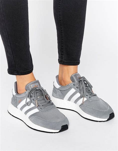 adidas stoff schuhe damen|Adidas textile upper shoes.